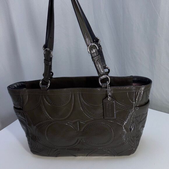 COACH F18326 Signature Gallery Stitch Patent C logo Leather Gray Tote Bag - Picture 7 of 14
